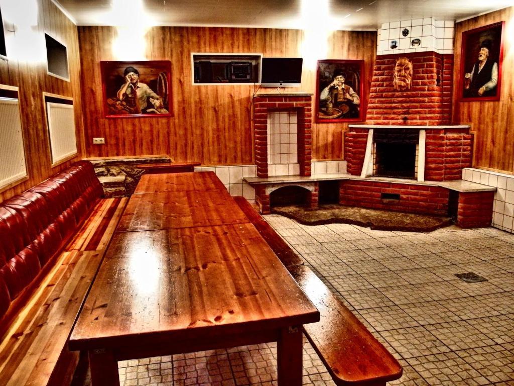 Urusel Guesthouse Tallinn Ngoại thất bức ảnh